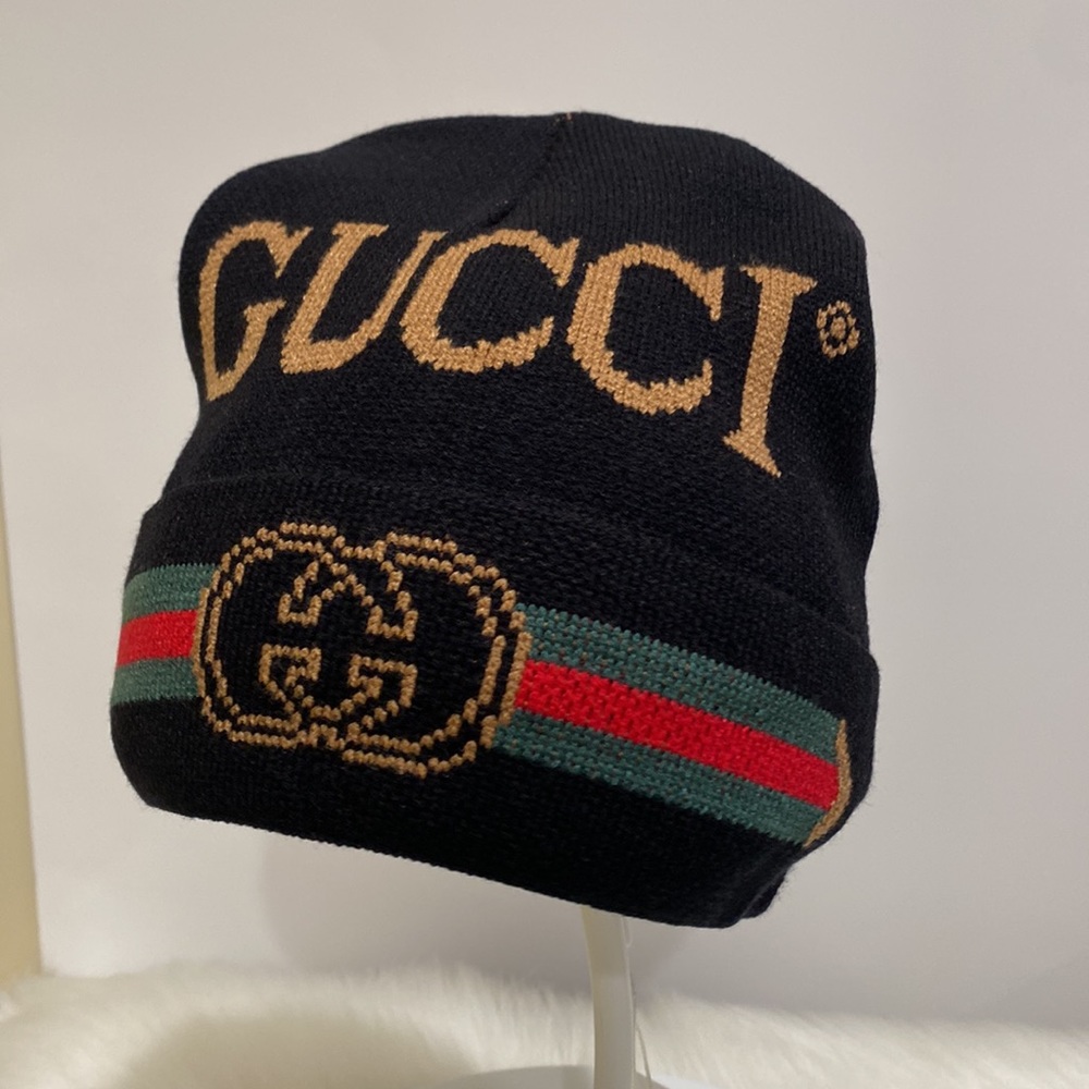 Gucci Black Beanie with Gold Logo and Green-Red Stripe - Picture 3 of 7